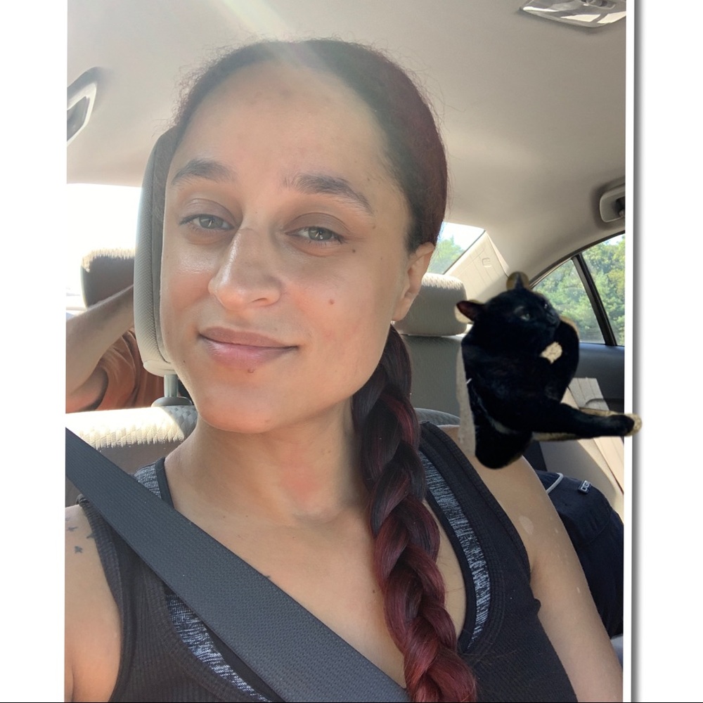 Meet your Posher, Victoria